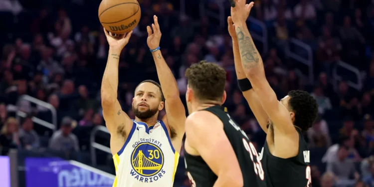 Instant Warriors analysis: Steph Curry in midseason form vs. Trail Blazers