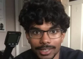 Short-sighted student fell to his death after calling his family to say he was lost