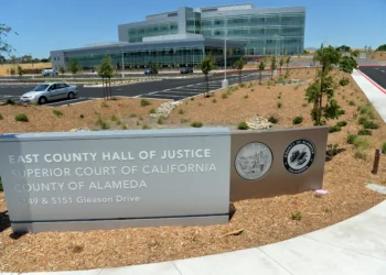 After agreeing to life sentence, Fremont murderer blames his “(expletive)” attorney in bid to get out of plea deal