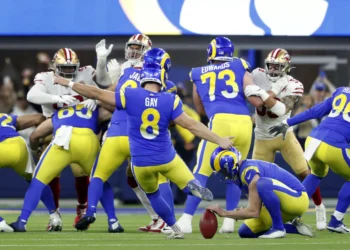49ers sign new kicker to practice squad after Piñeiro injury