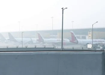 Dense fog forces CAT-III operations at Delhi airport