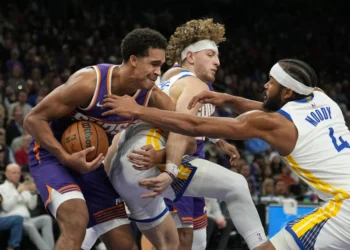 NBA stands by controversial late foul on Moody in Warriors’ loss to Suns