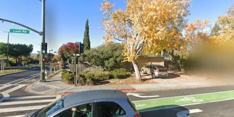 Palo Alto: Single-family residence sells for $2.6 million