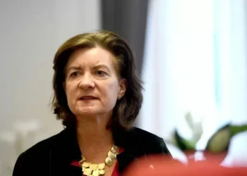 Welsh Labour promise pay boost to key group of low-paid staff