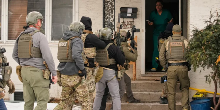 Memo gives ICE troops permission to ignore US Constitution