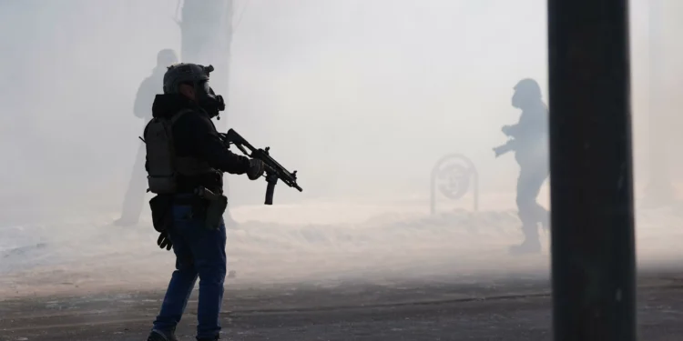 Warriors-Timberwolves game postponed after fatal shooting involving federal agents