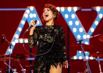 How to Get Affordable Tickets to RAYE’s ‘This Tour May Contain New Music’ Online