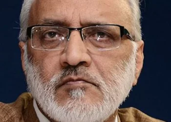 Promote alternate soluble fertilizers for balanced use, says economist Gulati