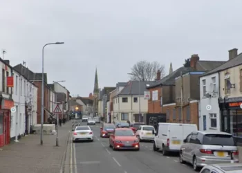 Man stabbed outside city kebab shop