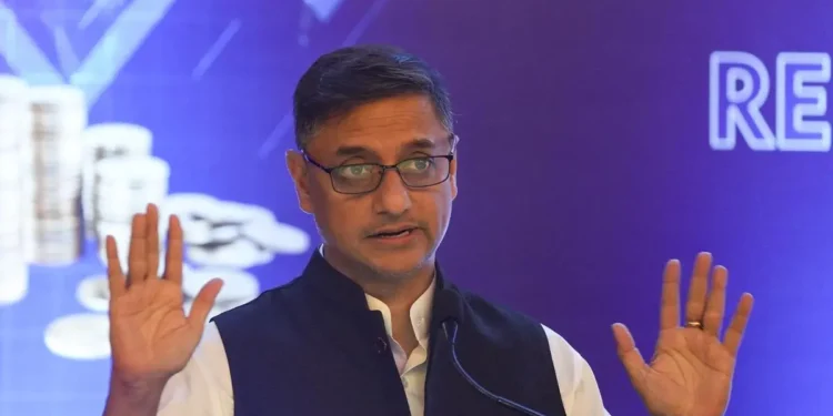 India sustains 7–7.5% growth; Bengal should position itself as a maritime state: Sanyal