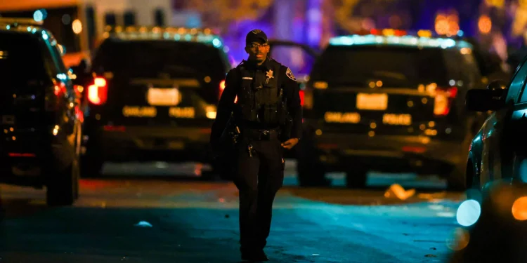 Man takes plea deal, sentenced in 2024 Juneteenth mass shootout near Lake Merritt