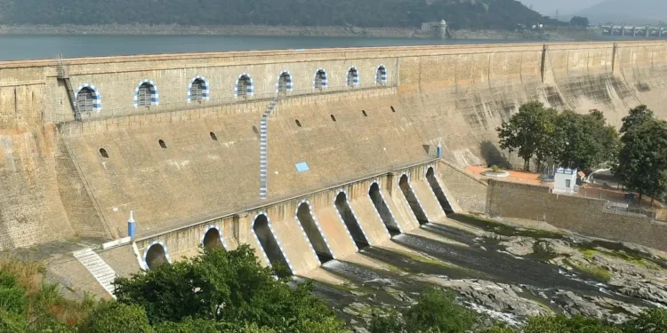 Storage in all Indian regions drops below 75% of capacity