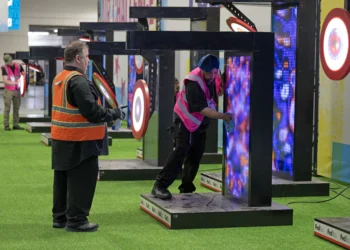 Super Bowl Experience gives fans the chance to get up close with the NFL