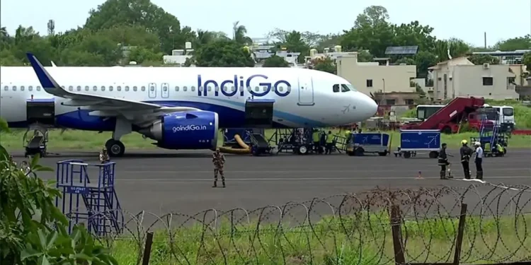 IndiGo temporarily suspends flights to Middle East